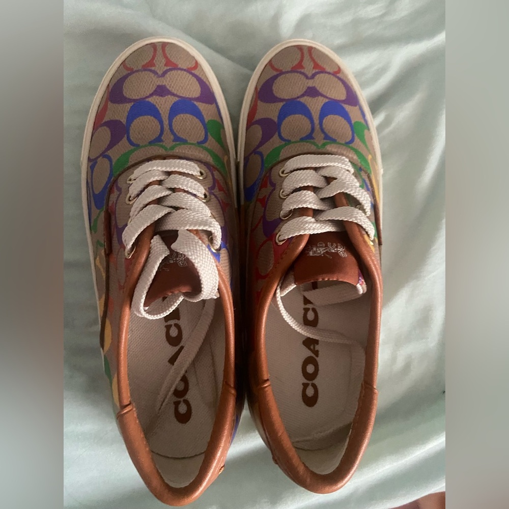 Brand new coach shoes!!